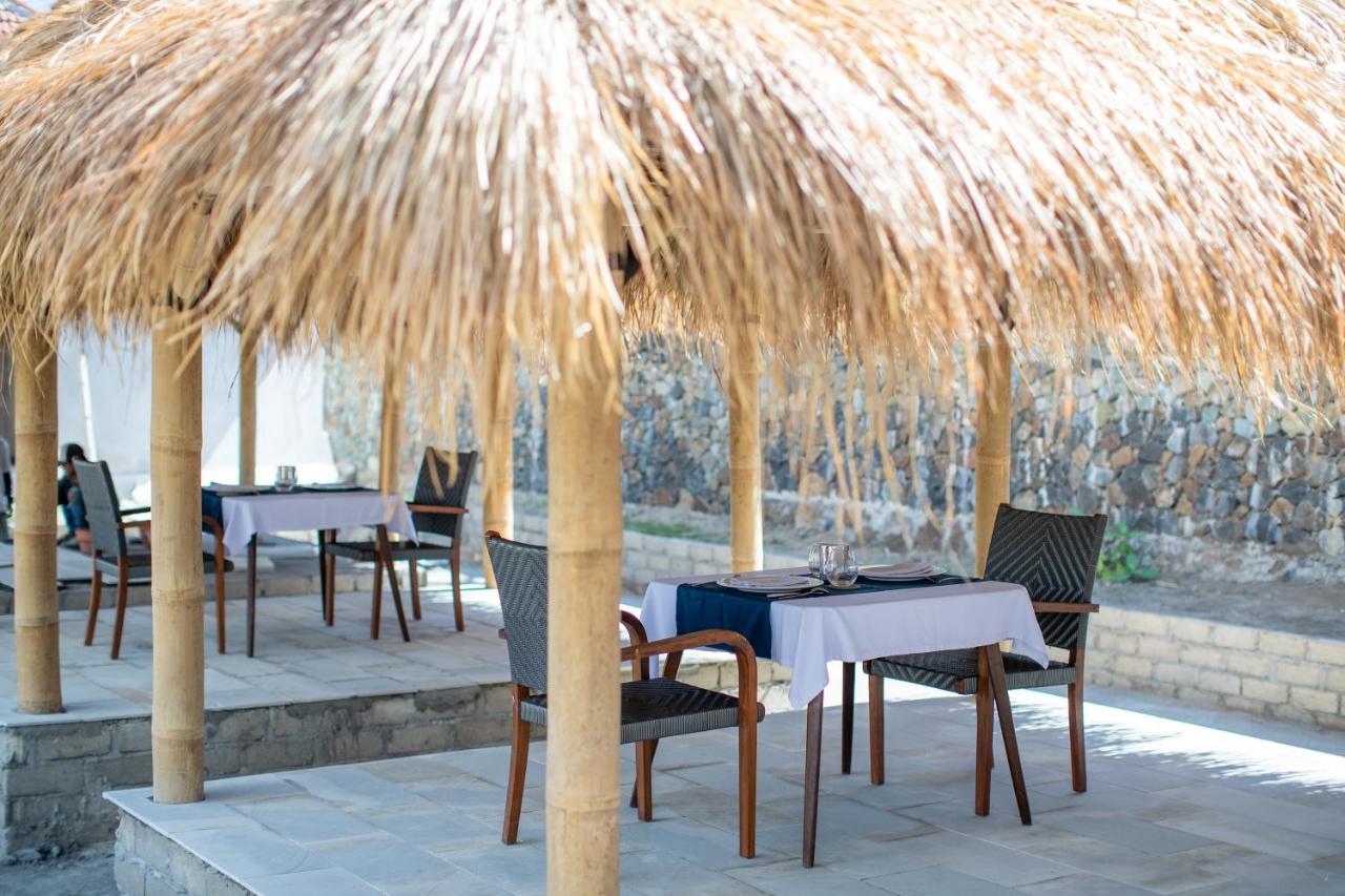 The Club Villas Lombok Секотонг Экстерьер фото